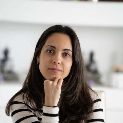 «Al Borde del Suicidio», un relato de superación y esperanza que rompe el silencio