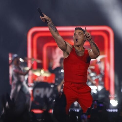 El resurgimiento de un Robbie Williams galáctico: «Soy el rey»