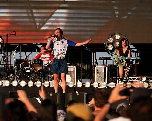 El verano cañón de Alcalá Norte: el grupo fetén de los festivales arrampla con todo en Mad Cool 2025