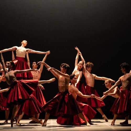 Así bailan las futuras estrellas de la danza: el Ballet de la Ópera de París presenta en España su cantera