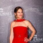 Hilary Swank, actriz: “No hay palabras para la atrocidad que les ocurre a las mujeres y las minorías con Trump”