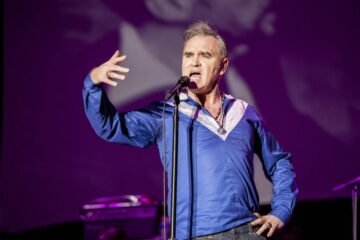 Morrissey “vende su alma” y sus derechos comerciales con The Smiths al mejor postor