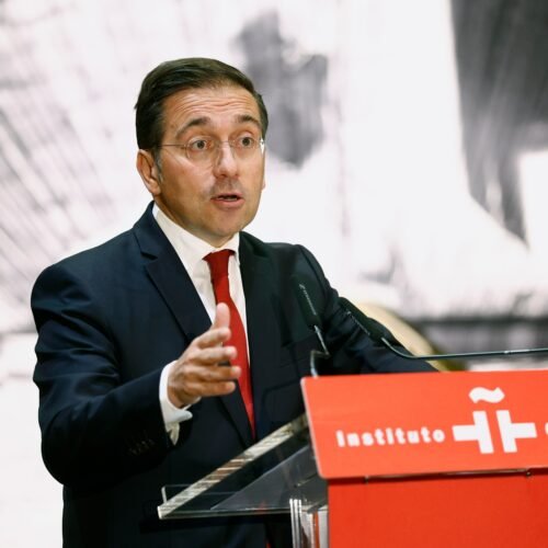 España reconoce la “injusticia y el dolor” causados a “los pueblos originarios mexicanos”