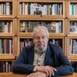 El Premio Cervantes reconoce la mirada melancólica sobre la memoria del mexicano Gonzalo Celorio