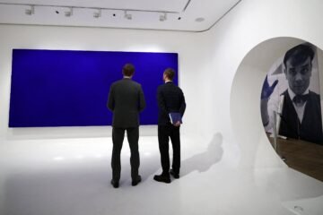 “El arte es el azul”: cómo un color cautivó nuestros sentidos