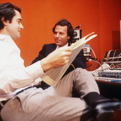 Julio Iglesias: yo sí te creo, amigo