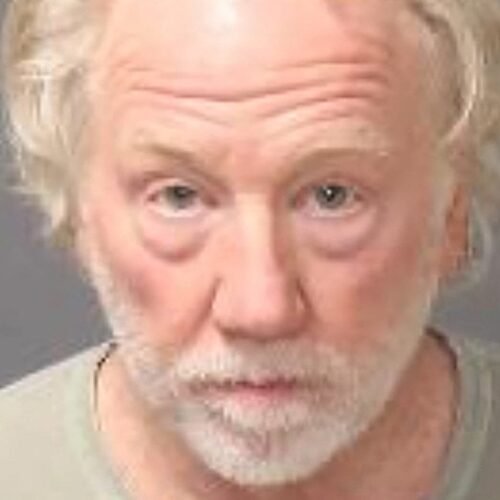 El actor Timothy Busfield, eliminado digitalmente de una película tras ser acusado de agresión sexual a menores