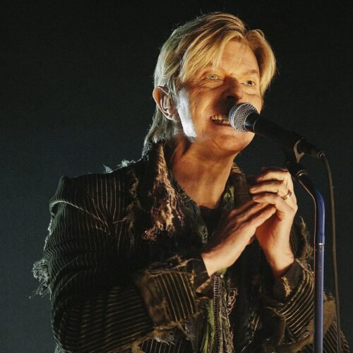 Diez años sin David Bowie: historia del disco que publicó dos días antes de morir