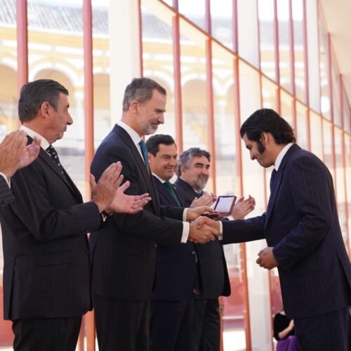 La muy seria papeleta del empresario Garzón y la extraña nobleza de la Real Maestranza de Sevilla