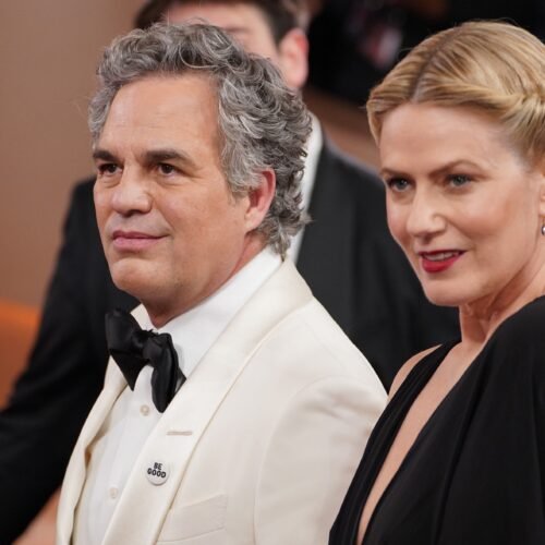 El grito de “ICE out” contra la Administración Trump llega a los Globos de Oro