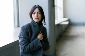 Beatriz Arjona, actriz sevillana en la película más taquillera de la historia de Italia: “Nos hace mucha falta reír en comunidad en estos tiempos”