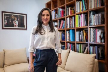 Claudia Curiel: “El gesto del canciller estuvo muy bien. Hay una promoción vibrante de artistas mexicanos en España”