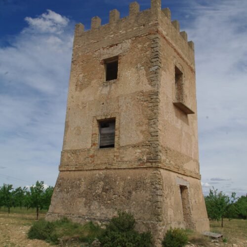 Así se comunicaba España antes del 5G: torres en mitad de la nada y señales ópticas