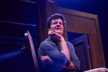 ‘Vània’: Joel Joan para un barrido y para un fregado