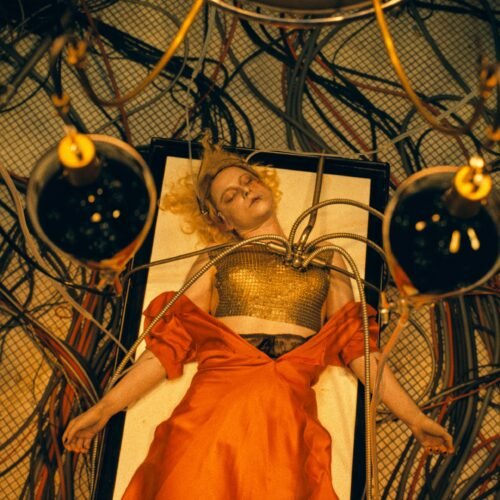 ‘¡La novia!’: estos monstruos ni dan miedo ni cautivan