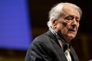 Muere el cineasta y escritor Alexander Kluge, primer representante del Nuevo Cine Alemán y gran analista social