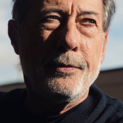 Guillermo Francella, actor: “Aquí siguen mucho las reglas. El argentino es más flexible”