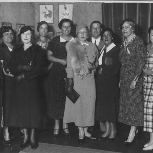 “Destructoras de la familia, antipatriotas y masonas”: el club de mujeres que encendió el feminismo en España