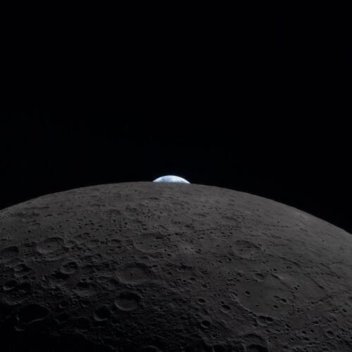 Artemis 2 ha regresado, el arte seguirá viajando a la Luna