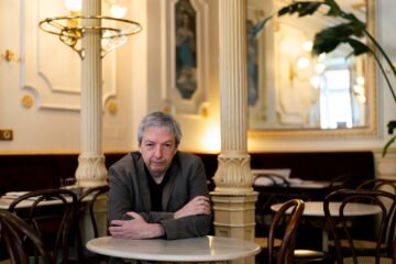 ¿Qué hacer con 30.000 ojos arrancados? El escritor David Toscana rescata la historia del ejército medieval al que sacaron los globos oculares