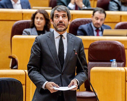 Urtasun renuncia a su plan para reformar el INAEM tras la presión de los sindicatos y deja en el aire una de sus promesas estrella