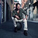 Manuel Carrasco se sincera sobre la ansiedad y la fama: “Siento que voy con la lengua fuera. Me canso de mí mismo”
