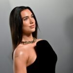 Dua Lipa demanda a Samsung por 15 millones de dólares por usar su imagen para vender televisores