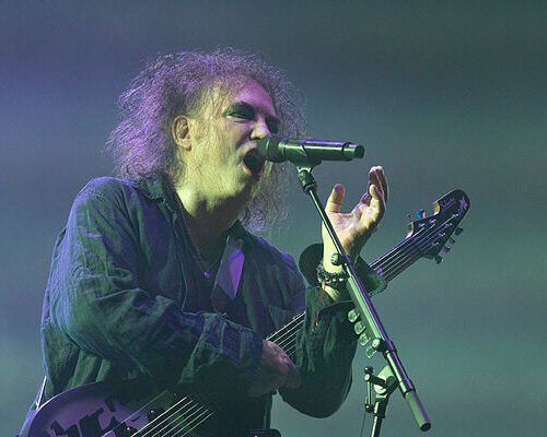 Respeto y admiración por The Cure: Robert Smith emociona en Primavera Sound con tres horas de concierto