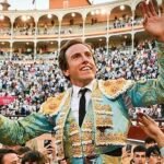 Román se encuentra con el Papa y habla con Dios en Las Ventas