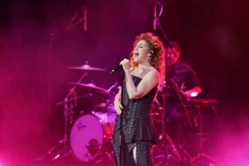 Las limitaciones de sonido detienen el concierto de Leire Martínez en Les Arts de Valencia