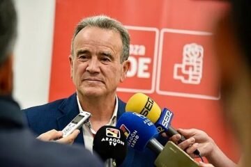 El PP estalla contra Sánchez Quero por el «colapso» de la plaza de toros de Zaragoza: «Deje de jugar con la Feria del Pilar»