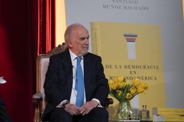 La RAE responde con argumentos históricos a Junts: «Los monarcas se abstuvieron de imponer el castellano»