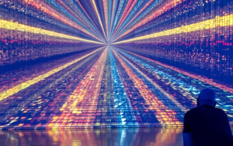Barcelona crea una Bienal de Artes Digitales que se extenderá de noviembre a marzo de 2027