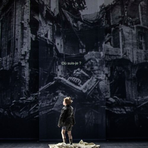 Mozart intenta (infructuosamente) inyectar optimismo en el Festival d’Aix-en-Provence
