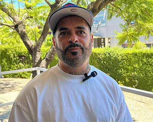 Junior Míguez vuelve a los escenarios tras superar el cáncer: «He pasado una montaña rusa»
