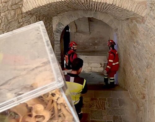 Los restos de los Reyes de Aragón, desalojados por un incendio en Huesca: «No hay un solo reino de Europa que tenga los restos de su Familia Real de los siglos X y XI»