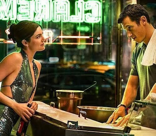 Una noche al año: Una comedia romántica distópica (más todavía) (**)