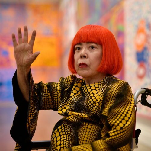 Muere la artista japonesa Yayoi Kusama, faro de la vanguardia en los años 60