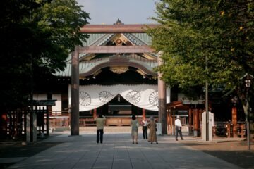 Una visita al santuario Yasukuni en Tokio, la versión japonesa de las guerras