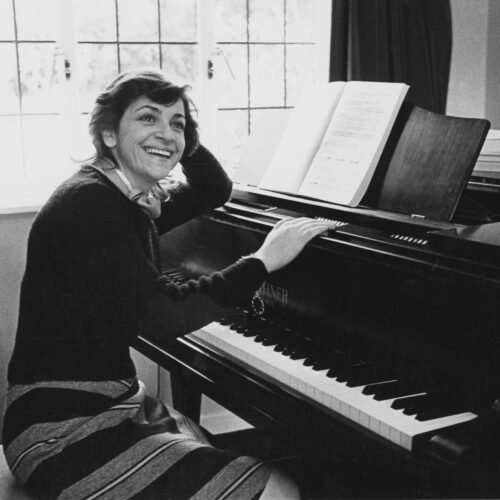 Muere Ileana Cotrubaș, la soprano que sabía decir no