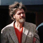Las «profecías» sobre la IA de Unabomber: el prodigio matemático de Harvard que se convirtió en asesino y ahora revive en Netflix