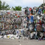 El reciclaje, una excusa para no pensar en todo el plástico irrecuperable que tiramos a la basura