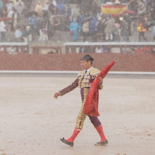 Lluvia purificadora para el magisterio de Urdiales